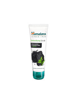 Peeling detoksykujący z aktywnym węglem i zieloną herbatą - 75 ml