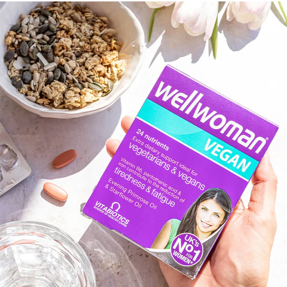 Vitabiotics - Wellwoman Vegan (60 tabletek) - obrazek 3